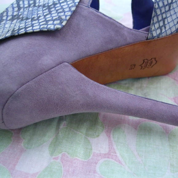 Kelsi Dagger Lavender Suede Snakeskin PeepToe Heel - Picture 5 of 8